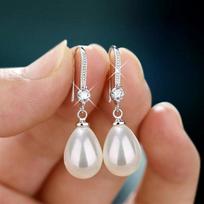 Fashion Silver Waterdrop Imitation Pearl Drop Earrings Elegant Shiny Round Faux Pearl Dangle Earrings For Women Daily Party Jewelry