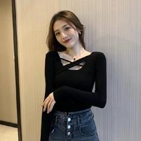 Women's Square Neck Long Sleeve Slim Fit Cross Cutout Solid Casual Fall Layering Milk Fabric Blouse M