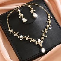 Korean Version Sweet and Lovely Romantic Necklace Earring Two-piece Set Suitable for Taking Wedding Photos and Parties