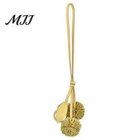 Suitcase Decoration Bag Pendant Imitation Leather Artificial Hydrangea Ball Small Decorative Accessory with Adjustable Drawstring Bags Keys Backpacks 1pc