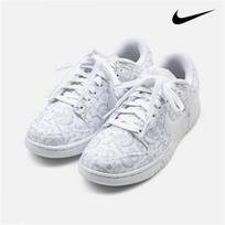 Nike Galleria Nike Women S baSketball Shoe Dunk Low paiSley Dj9955 100 230