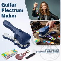 Gitarijos plektro štampavimo įrankių rinkinys su raktų pakabuku laikikliu ir šlifavimo dilde. Rinkinį sudaro keli tušti plektrai individualiems gitaros plektrų gamybai. One Size black