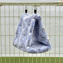 Warm Bird Nest Hammock Triangular Parrot Sleeping Bag High Quality Hanging Hammock  for Parrots 24*18*15cm
