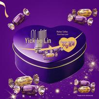 Eclairs Flowing Heart Toffee Candy Gift Box, Mixed Flavors blue