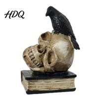 Decorative Resin Skulls for Home Halloween Skull Head Statue Gothic Crow And Book Sculpture Table Centerpiece Spooky Statue Party Decor Accessories