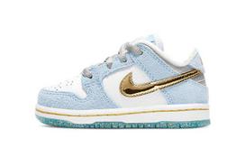 Nike Kids X Sean Cliver SB Dunk Low Pro QS Td  Holiday Special  Sneakers DJ2520-400 18.5