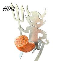 Funny Sausage Grilling Rack Hot Dog Holder Devil Shape Stainless Steel Portable Easy to Clean BBQ Supplies Rack for Outdoor Camping And Yard 1pc
