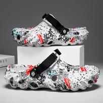 Summer New Men's Slippers Outdoor Garden Clogs Male Casual Shoes Fashion Luxury Sandals Comfort Home Soft Slippers 40-45 40