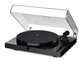 Pro-Ject JukeBox E1 + OM5e patefonas, „viskas viename“ sistema / „Plug and Play“ su „Bluetooth“, juodas blizgus , Pro-Ject