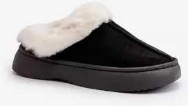 Juodos moteriškos šlepetės su kailiu Step in style