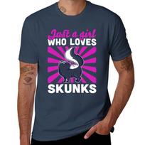 Girl Who Loves Skunks Saying Tshirt Casual Basic Short Sleeve Tshirt S