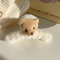 Soft Cute Bear Winter Plush Acrylic Hair Claw Clips Women Girls Large Korean Rabbit Fur Shark Hair Clip Hair Clip Hair Accessori balta