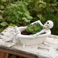Resin In The Bath Tub Planter For Indoor Plants, Halloween Skulls Planter With Drainage Holes, Small Planters Pot For Tabletop One Size