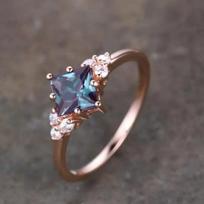 1pc Women's Exquisite Promise Ring, Luxurious Synthetic Zircon Decoration, Suitable for Daily Wear and Holiday Gift Giving 6