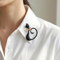 Brooch Enamel Animal Pin Creative Design Brooch Versatile Fashion Accessory for Women Coat Jacket Scarf one size