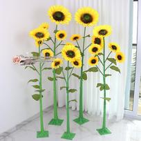 Dirbtinė saulėgrąžos šilko gėlė svetainės grindų ekspozicijai Small single sunflower no base yellow
