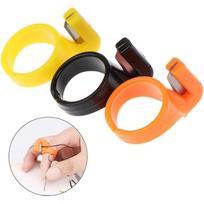 Plastic Sewing Thimble Thread Cutters 5pcs Portable Finger Blade Needle Craft Rings for Home Sewing DIY Art Projects random color 5pcs