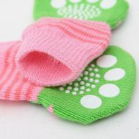 4 vnt. Šilti šuniukų batai Minkštos medvilninės kojinės augintiniams Mielos animacinių filmukų neslystančios kojinės Augintinių produktai S pink
