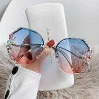 Korean Version of Rhinestone Sunglasses UV-proof Crystal Sunglasses Metal Diamond-encrusted Small Fragrant Glasses Women type1