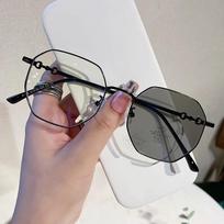 Luxury Photochromic Minus Diopter Spectacles Anti-blue Light Color Changing Sunglasses Female Myopia Eyeglasses Near-sighted Eye Spectacles -1.0 gray