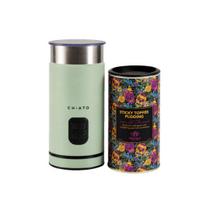 CHiATO milkPLAY pieno plakiklio ir Whittard of Chelsea Sticky Toffee Pudding karšto šokolado rinkinys