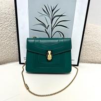[Pre-Owned] Serpenti Forever Classic Snake Head Clasp Chain Shoulder Strap Small Calfskin Crossbody Bag - Very Good #K1LZE ONE SIZE