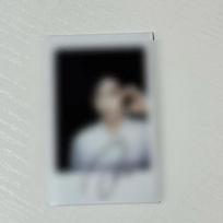 Zhang Hao autograph Polaroid bubble event under the bubble pole