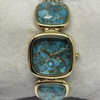 Custom-made Luxurious High-end with Exquisite and Sophisticated Appearance Retro Fashion Watch