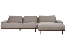 Kampinė sofa 4 asmenims MARIFERD šviesiai ruda kairinė