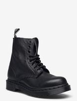 Dr. Martens - 1460 Pascal Mono Black Virginia - Suvarstomi batai - Juoda