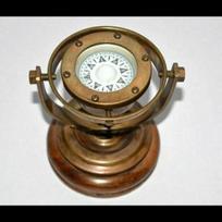 Antique Nautical Gimbal Compass Vintage Ship's Binnacle Gimballed Compass Tool for Hiking Trekking Travelling & Camping brown