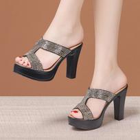 Madingos 32-43 dydžio Elegantiškos Kristalinės 10 cm Aukštakulnės Moteriškos Basutės Vasarinės Lauko Storu Padu Šlepetės Platforminiai Bateliai Moteriški Biuro Batai 33 black