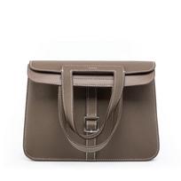 New first-layer TC cowhide Hazan bag fashionable commuter briefcase single shoulder messenger women's bag mail carrier bag factory wholesale 25*9*25cm tamsiai pilka spalva