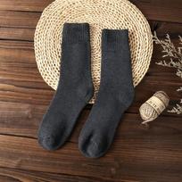 5/10 porų vyriškų kojinių, vidutinio ilgio, kilpinės, rudeninės ir žieminės, kasdienės, šiltos 5 pairs tamsiai pilka spalva