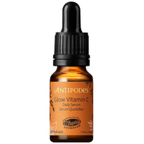 ANTIPODES, Vitamino C serumas su augaline hialurono rūgštimi GLOW RITUAL, 10 ml