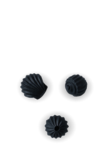 Cooee Design - Sculpture The Genesis Shells Coal - Porcelianinės figūrėlės ir skulptūros - Juoda