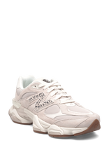 New Balance - New Balance 9060 - Sportiniai žemapadžiai sportbačiai - Kreminė spalva