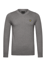 Lyle & Scott - Cotton Merino V Neck Jumper - V formos iškirptės megztinis - Pilka