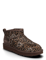 UGG - W Classic Ultra Mini Caspian - Aulinukai plokščiu kulnu - Ruda