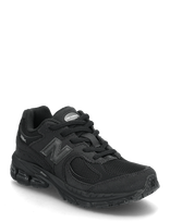 New Balance - New Balance 2002 Kids Bungee Lace - Žemakulniai sportbačiai - Juoda