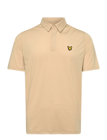 Lyle & Scott Sport - Golf Concealed Placket Polo Shirt - Sportiniai trumparankoviai polo marškinėliai - Koralinė spalva