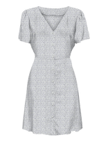 ONLY Carmakoma - Carevida S/S Dress Wvn Noos - Iki kelių ir midi suknelės - Balta
