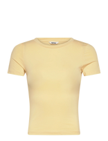 Monki - Tight Mini T-Shirt - Marškinėliai trumpomis rankovėmis - Geltona