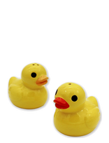 Winkee - Duck Salt And Pepper Shakers - Druskos ir pipirų malūnėlis - Geltona