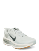 Nike - Nike Vomero 18 - Bėgimo bateliai - Žalia