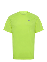 Nike - Nike Stride Dri-Fit Adv Top - Sportiniai marškinėliai - Geltona