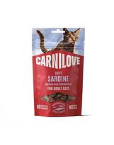 CARNILOVE Soft Snack Cat Sardine 50 g su sardinėmis ir braškėmis, minkšti skanėstai katėms