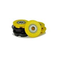Buddy - Ratų gaubteliai 12 mm geltoni (4 vnt.) + juodi (2 vnt.)