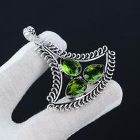 Peridot Gemstone Top Quality Gemstone Handmade Pendant 925 Sterling Silver Pendant, Antique Silver Pendant,Three Stone's Pendant For Gifts 2.36 žalia