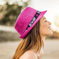 Rožinė suaugusiųjų mergvakario trilby skrybėlė